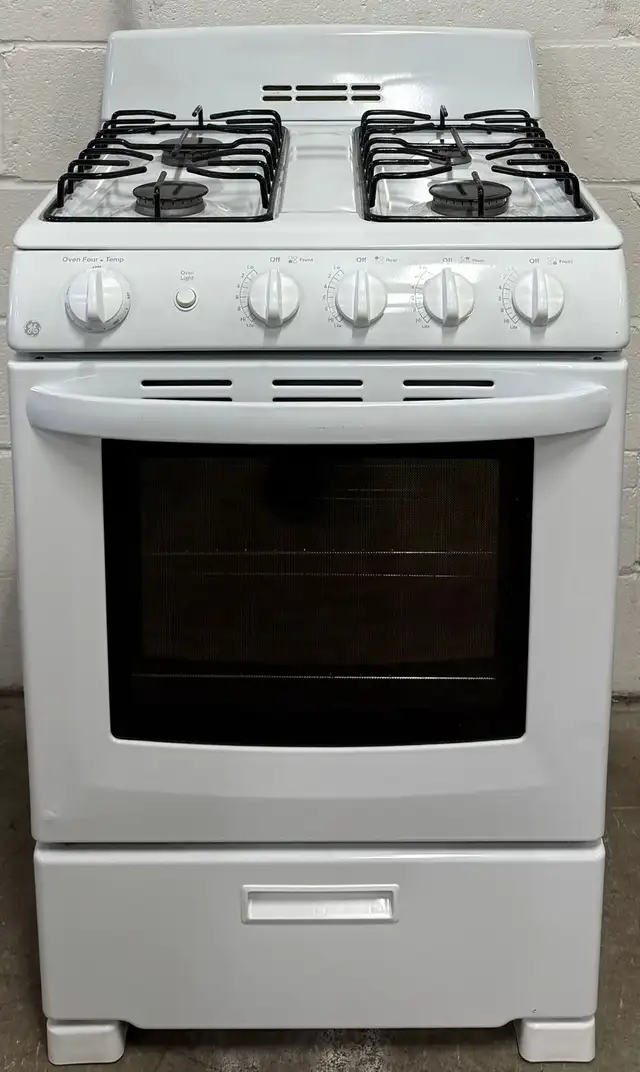 Apartment Size GAS Stove “GE” 24 inch in Stoves, Ovens & Ranges in City of Toronto - Image 2