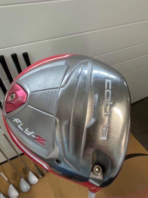 Ladies full set of right hand Cobra golf clubs Golf Medicine Hat