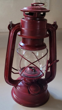 Vintage 1960's Ever Bright Small Red Kerosene Lantern # 206