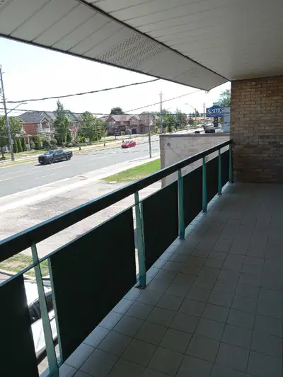 1 bedroom, 1 bathroom in prime central Stoney Creek. Unit comes with secure private parking, unique...
