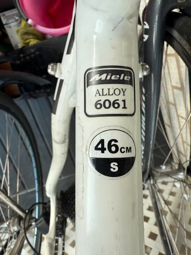 2 Road bikes for sale62863733029379124
