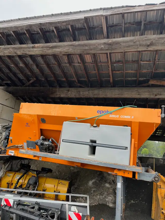 Saleuse Epoke 13 pieds à convoyeur in Other in Laurentides - Image 2