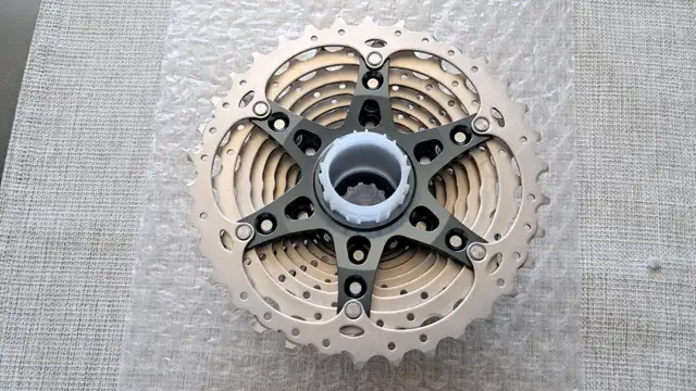 Shimano ULTEGRA 11-Speed Road Bike MTB CS-HG800 Cassette 11-34T in Frames & Parts in City of Toronto - Image 3