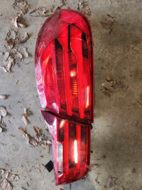 F82 M4/F32 Tail Lights from 2015 M4
