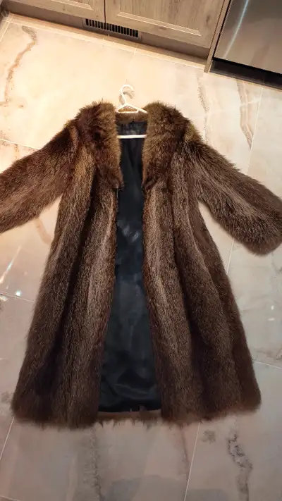Manteau fourrure (vison) small, View more