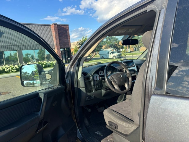 Nissan Titan 2014 — photo 4