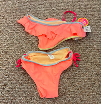 New with tag! Girl’s 2-piece bathing suit, size 5-6