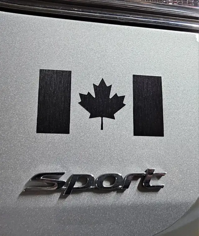 Premium Black Textured Canadian Flag Vinyl Stickers – Set of 3! in Arts & Collectibles in City of Toronto - Image 2