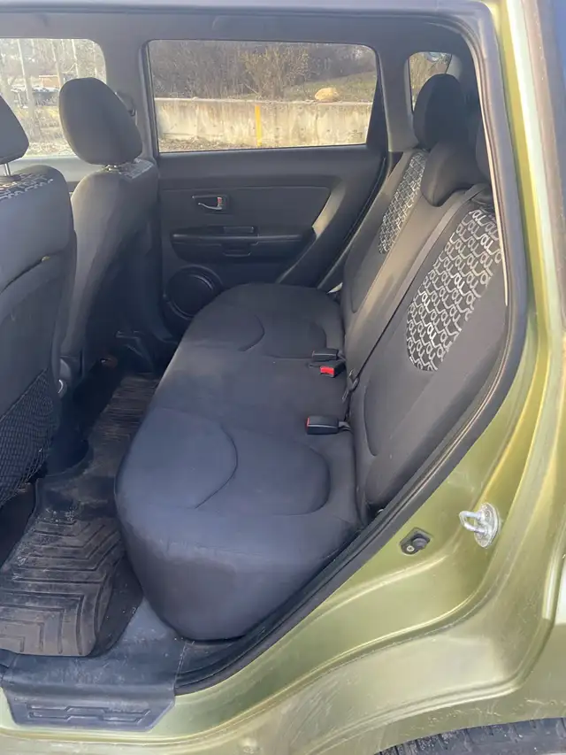 2011 KIA SOUL in Cars & Trucks in Nelson - Image 8