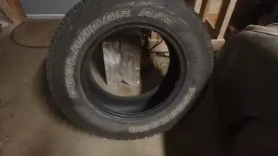 4 Yokahama 245 70 r17 AT for sale, 1/8 inch tread to wear bar. Good shape