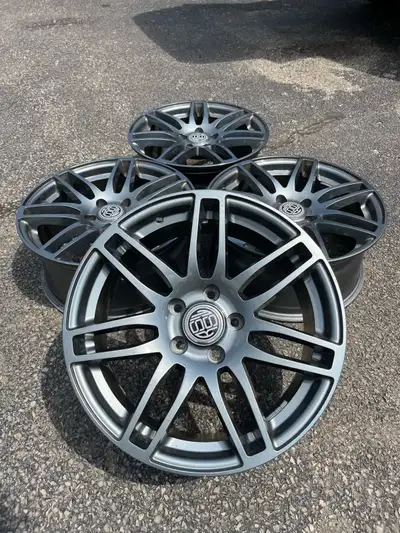17inch rims No bends no cracks 5x114.3