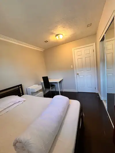 * All inclusive $550/person monthly (share room with 1 person, seperate bed mattress, table chair)....