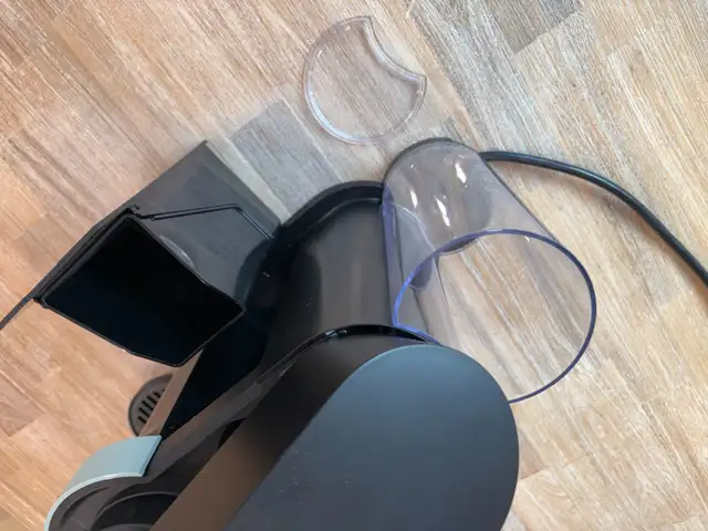 Nespresso Breville Vertuo Next Coffee and Espresso Machine in Coffee Makers in Markham / York Region - Image 5