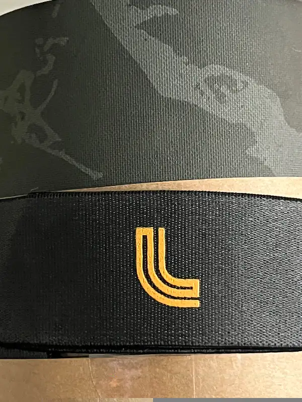 New never opened YOGA MAT in Exercise Equipment in Medicine Hat - Image 3