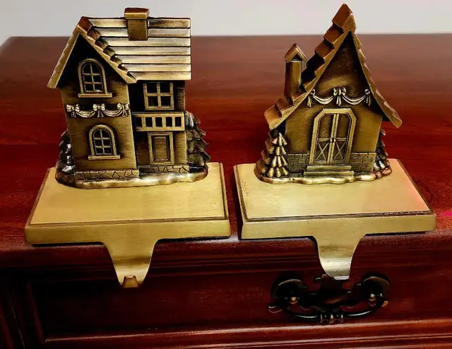 Christmas Stocking Holders in Holiday, Event & Seasonal in Calgary - Image 2