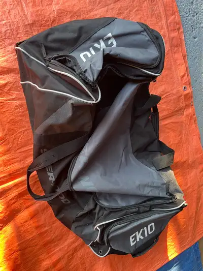 Sherwood hockey bag with wheels, View more