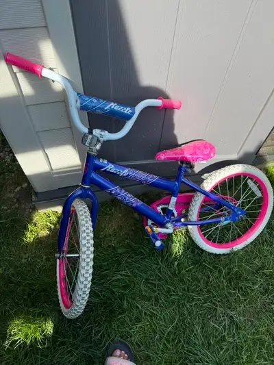 Girls' Razzle 16-inch Purple Bicycle, View more