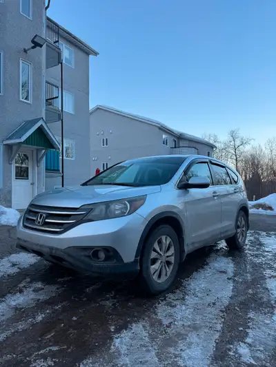 Honda CRV AWD 2012 Moteur 2.4L et traction intégrale Transmission automatique (non-CVT) ➔ FINANCEMEN...