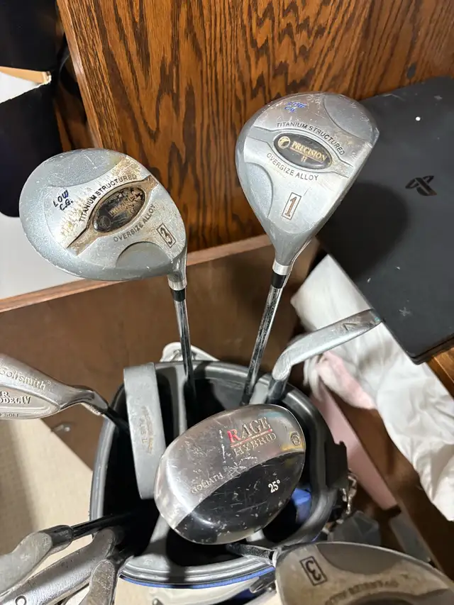 men’s right handed golf set in Golf in Guelph - Image 4