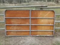 8' Farm Gate with Plywood Front
