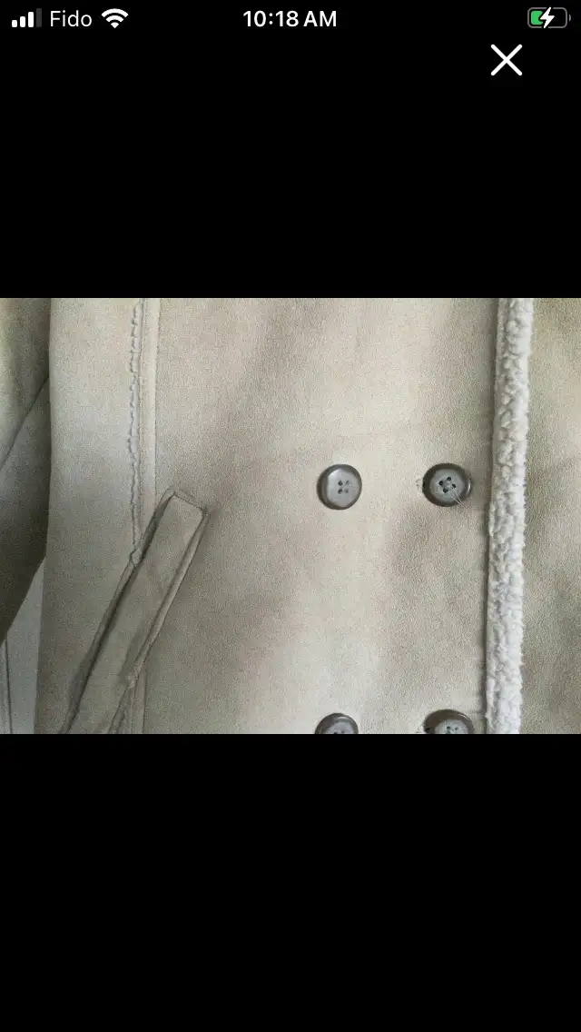 GAP WOMEN WINTER COAT SIZE XS  in Women's - Tops & Outerwear in City of Montréal - Image 5