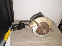 B&D corded hand saw 