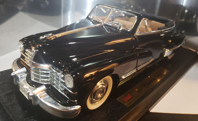 Cadillac 1947 Series 62 Conv. black Anson 1:18 Diecast in Arts & Collectibles in Sarnia