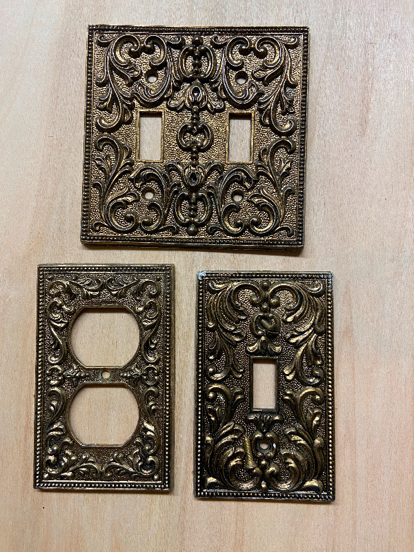 Antique cover plates for switches and receptacles in Electrical in Markham / York Region - Image 4