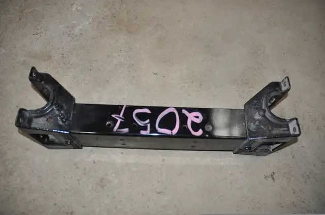 camion truck peterbilt cossmember Double nouveau new in Other in Victoriaville - Image 4