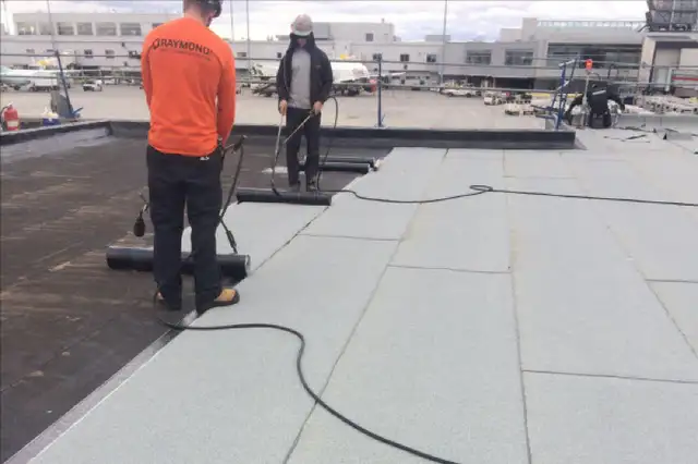 ROOFING ROOFER MAITRE COUVREUR EXPERT EN FUITE EAUX SOS ROOFING63373390264963123