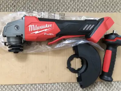 Milwaukee M18 4-1/2 / 5” Rapid stop grinder ⛑️⛑️(BARE TOOL)⛑️⛑️, View more