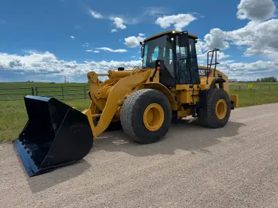 Premium Auctions is offering this 2006 Cat 950H Wheel Loader selling on our website, www.premium-auc...