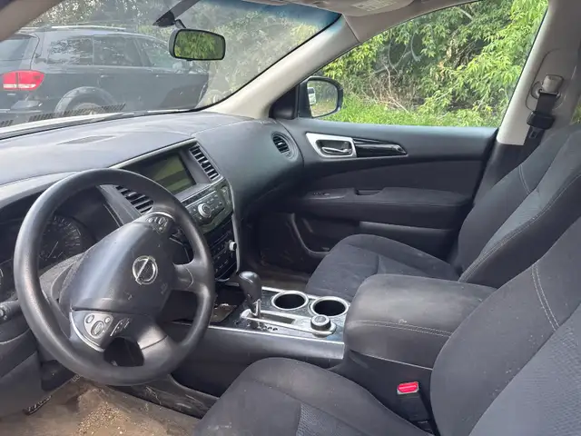 2014 Nissan pathfinder 559287674078515203