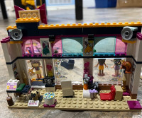 Lego Friends Andrea’s Accessories 41344