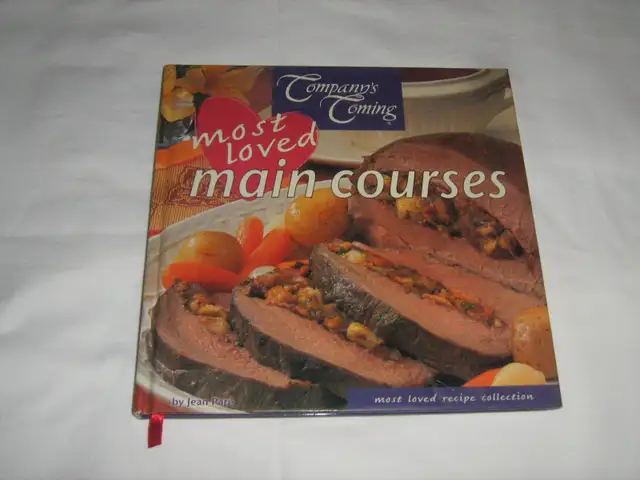MISCELLANEOUS COOKBOOKS in Other in Ottawa - Image 4