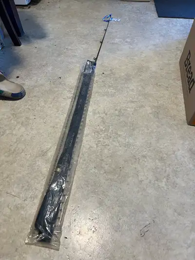 1 pc. Will need reel and line. Brand new condition. Pick up, cash only Logan/keewatin area
