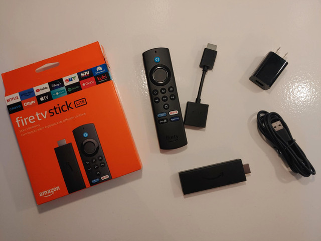 Amazon Fire TV Stick Lite avec Télécommande vocale Alexa | Lite dans Accessoires pour télé et vidéo  à Ville de Montréal