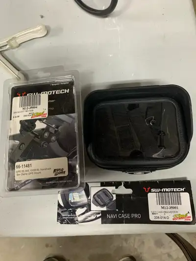 Navi case pro & mount. Fit Yamaha V-Star.