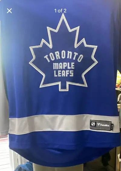 Auston Matthew jersey, View more