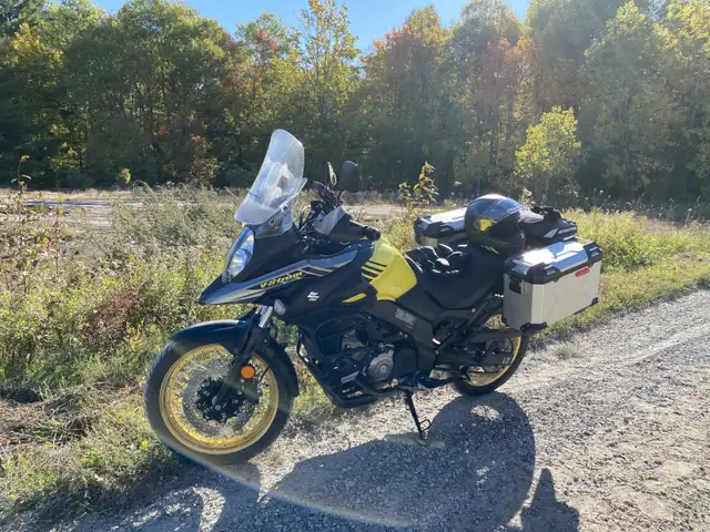 2018 Suzuki V-Strom 650XT Adventure. in Street, Cruisers & Choppers in Markham / York Region - Image 6