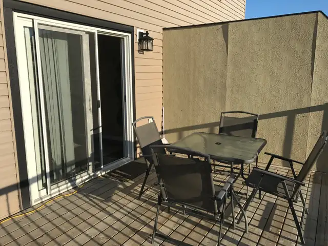 Avail NOW- Furnished 3 Bedroom - 2 1/2 Bathroom Duplex in Short Term Rentals in Fort St. John - Image 5