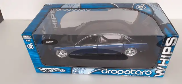 Maybach 62, Metalic Blue Hot Wheels WHIPS dropstars 1/18 Scale