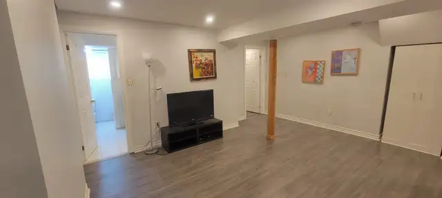 Basement for rent in Long Term Rentals in Markham / York Region - Image 5