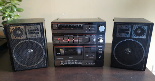 Sanyo Blaster type portable radio. Professionally refurbished in Stereo Systems & Home Theatre in City of Toronto - Image 3