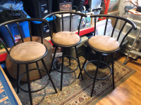 3 bar stools, like new