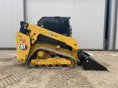 Erops , 673 Hrs , Joy Stick , Two Speed , Back Up Camera , New Tracks , Very Nice Unit , Financing A...