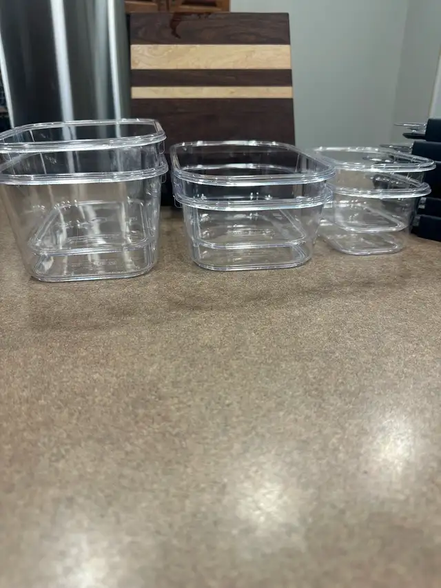 Rubbermaid containers455578029602918401