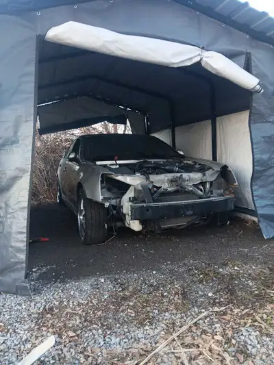 4.4 supercharged v8 with 163,xxxkm paired with a 6l80 has a posi rear end These cars can be hard to...