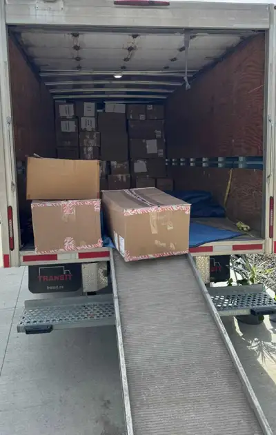 Calgary: Professional and reliable moving service in calgary Small and large move Apartment, house a...