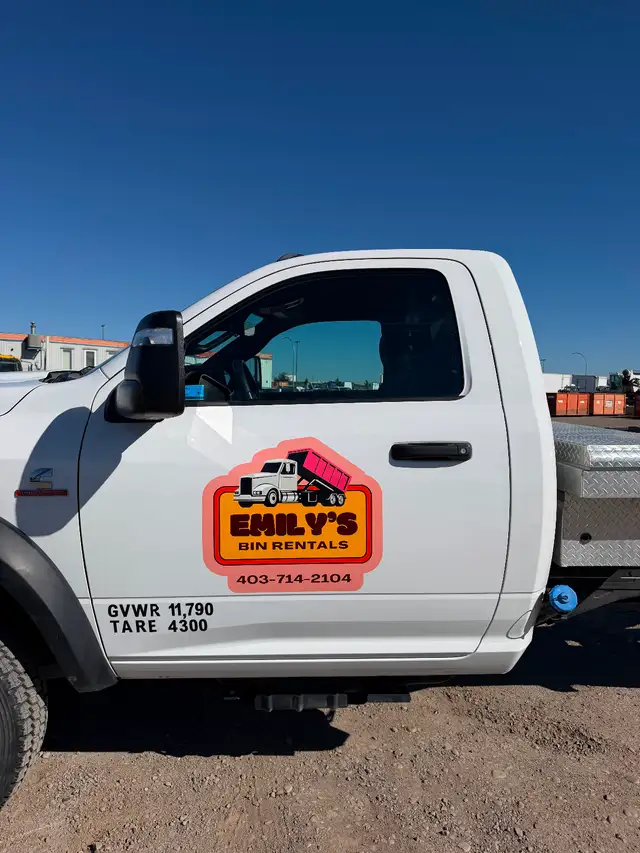 FALL DISCOUNT - Emily’s Bin Rentals for junk/garbage removal in Other in Calgary - Image 8